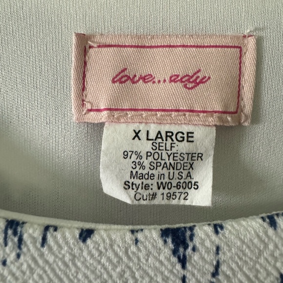 Love...Ady Navy & White Sleeveless Dress. Fully lined. No signs of wear. - Picture 3 of 6